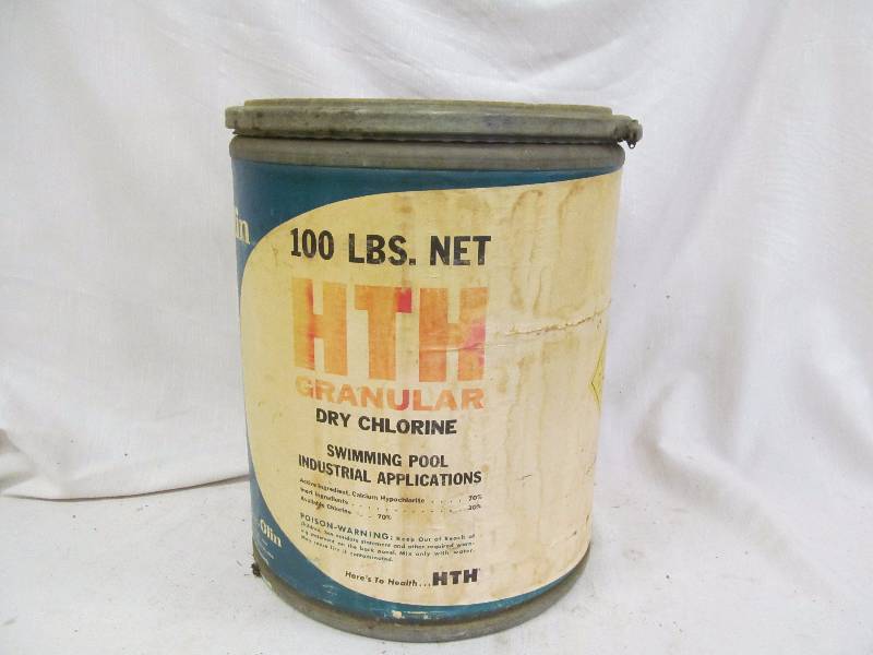 Vintage 100# dry chloride container