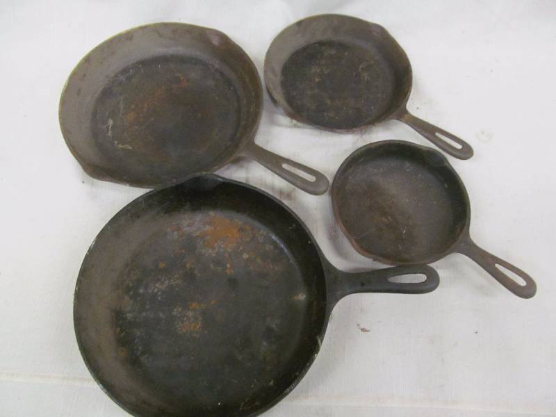 cast iron skillets