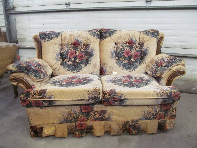 love seat
