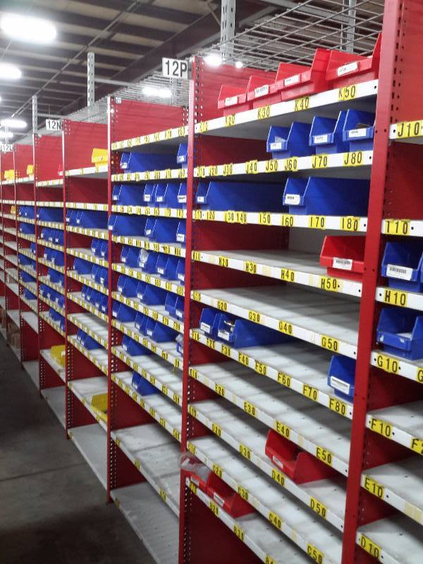 lot 14 image: Adjustable Modular Shelving as pictured.