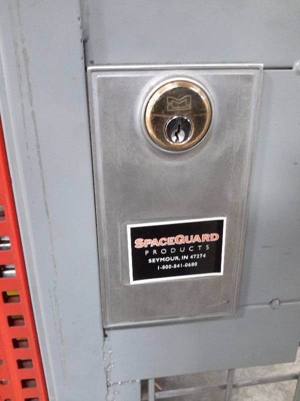 lot 19 image: Heavy steel grated doorgate