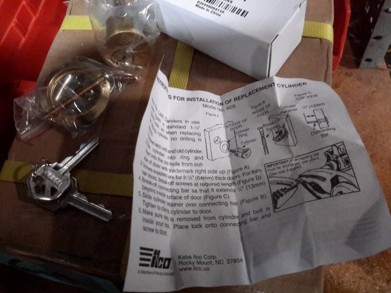 lot 60 image: 40, lock replacements with keys