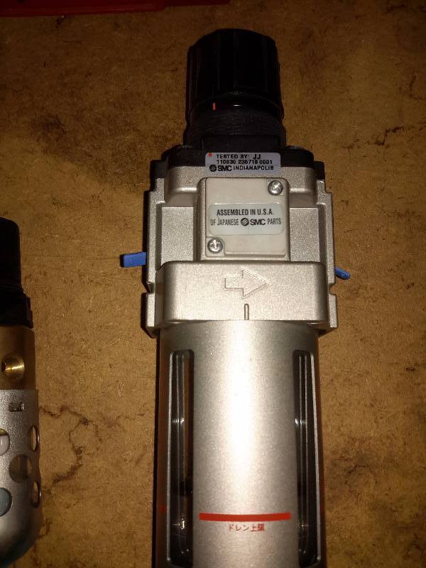 lot 59 image: Two inline pressure gauges