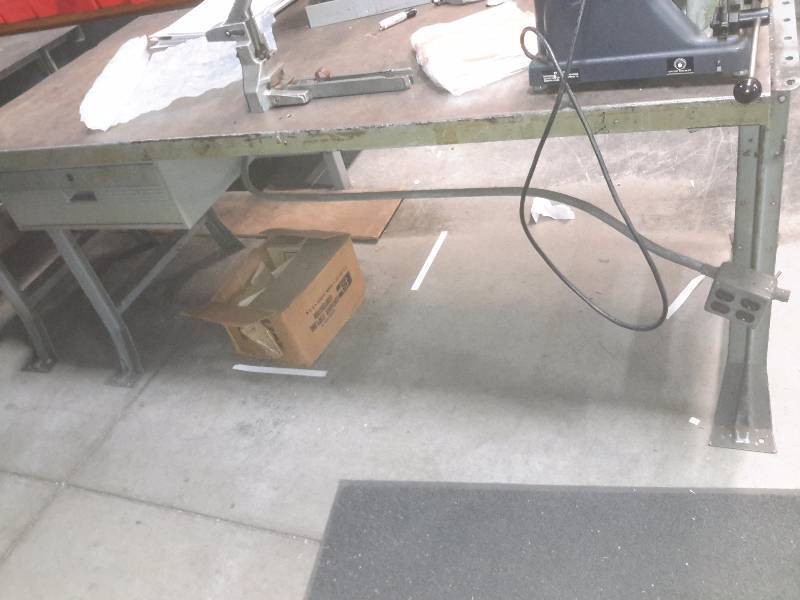 lot 41 image: Work Bench