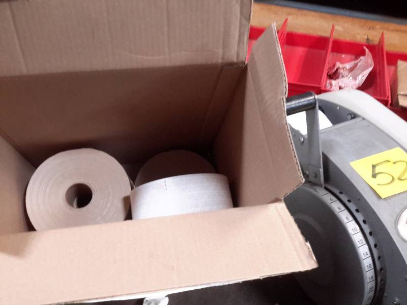 lot 52 image: Better Pack Model 333 plus tape dispenser