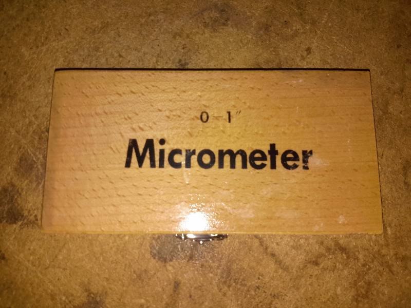 lot 73 image: 10 Barrel Type Micrometer with wood case.. NEW