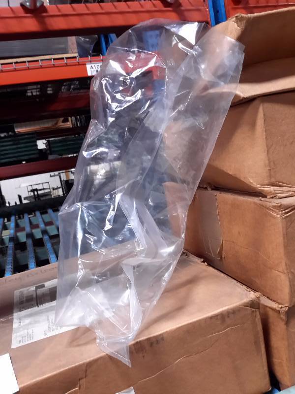 lot 77 image: 3000  8 x 4 x 18 in  .001 mil plastic bags