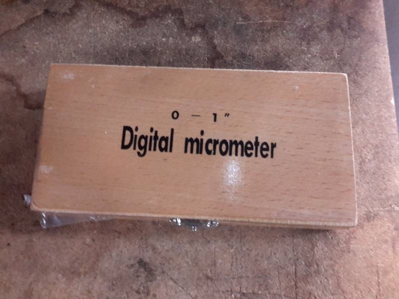 lot 74 image: 10 Digital Micrometers with wood case.. New