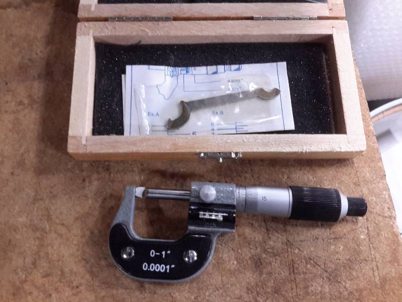 lot 74D image: 10 Digital Micrometers with wood case.. New