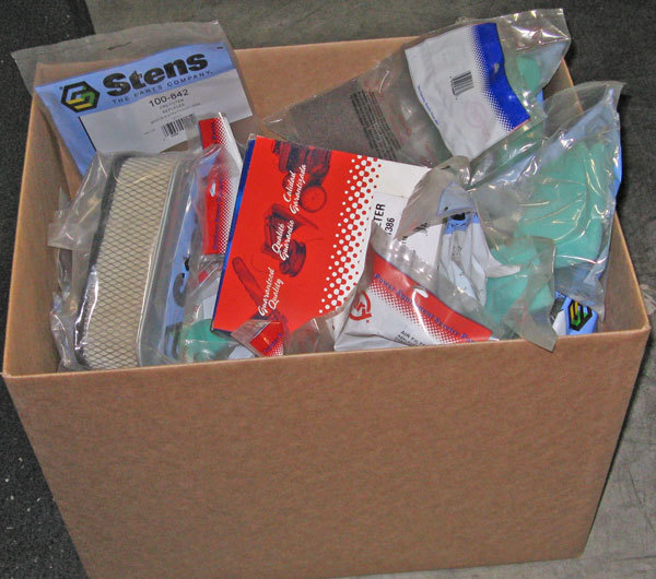 lot 52A image: Large Assortment of Small Engine Air Filters