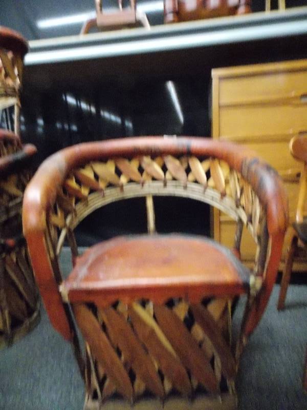 lot 21 image: Leather and Cedar Patio Deck Chair