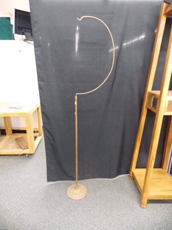 lot 36 image: Vintage Bird Cage Stand