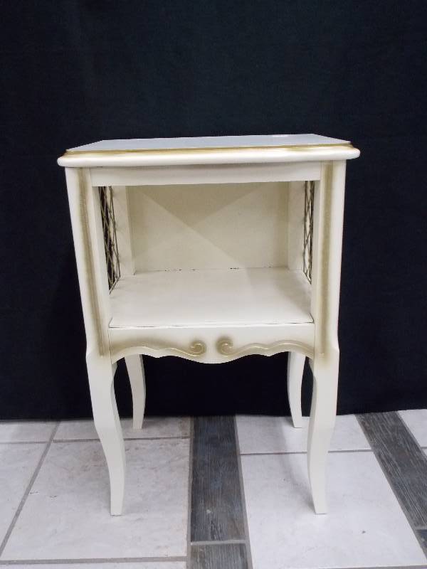 lot 48 image: Antique White Side Table