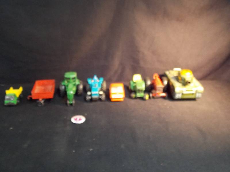 lot 97 image: Lot of Vintage Toys