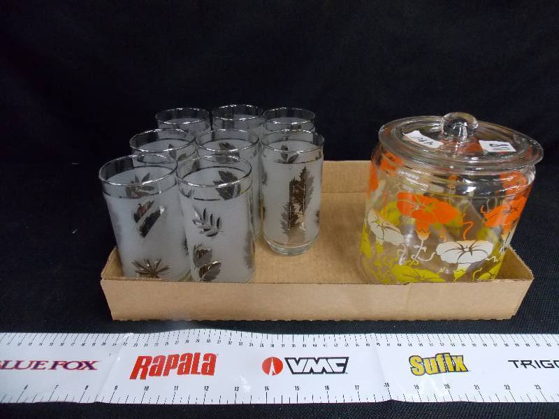 lot 118 image: Lot of 9 Glassware