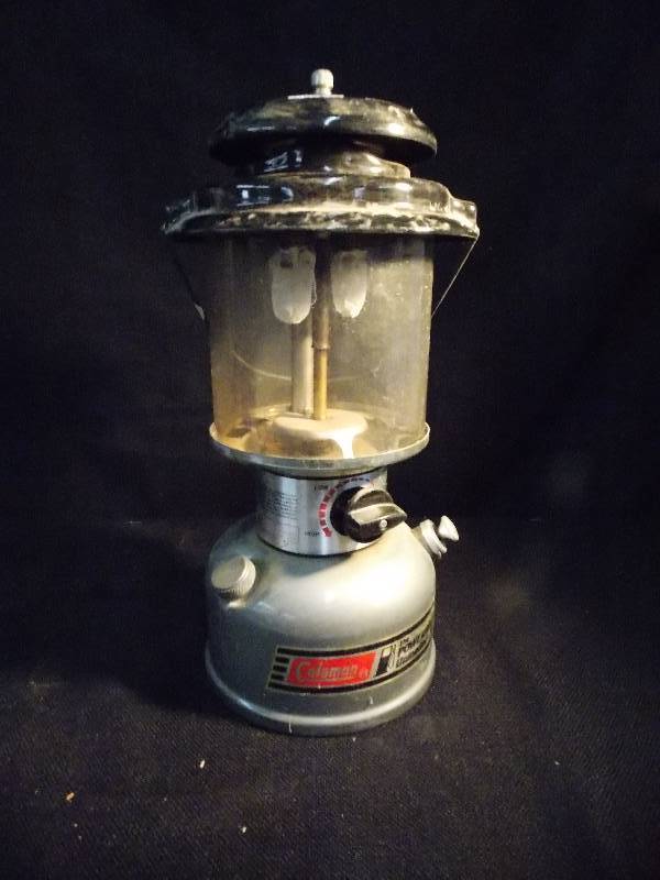 lot 140 image: Coleman Gas Lantern