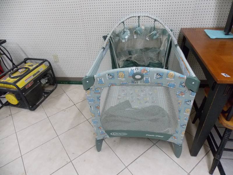 lot 141 image: Pack and Play