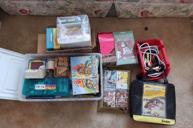 VINTAGE GNOMES, PUZZLES, TOYS AND STAMPS