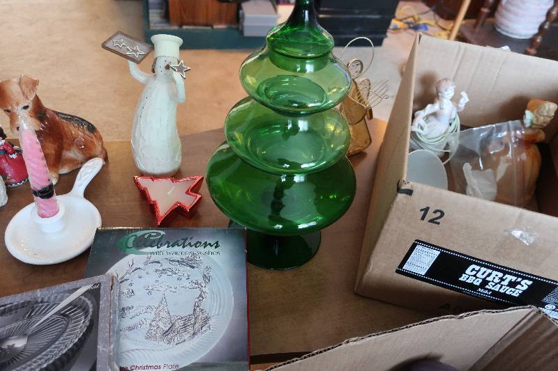 THREE BOXES, MIXED CHRISTMAS AND HOUSEHOLD NICK NACKS