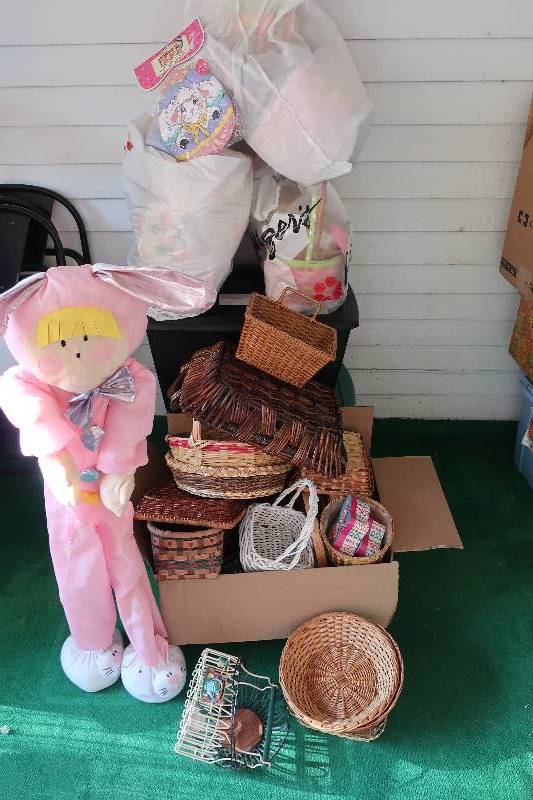EASTER LOT, 2 TOTES, STAND ALONE RABBIT, 1 BOX OF BASKETS, 4 BAGS