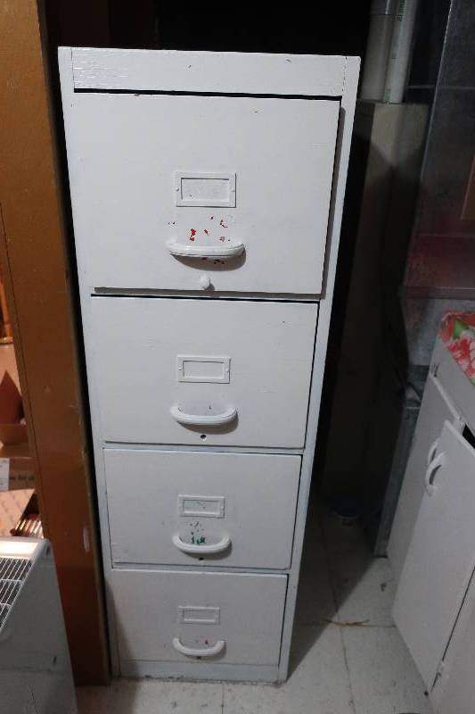 WOOD FILING CABINET