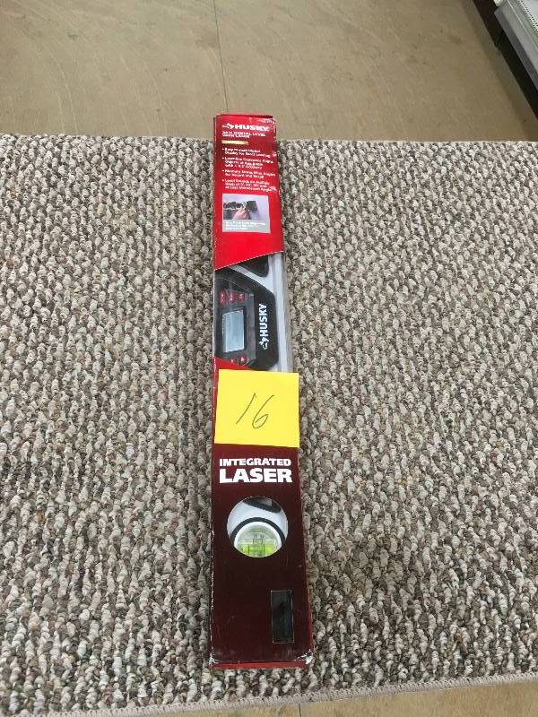 lot 16 image: Husky 24 in. Digital Level with Laser - Open Box