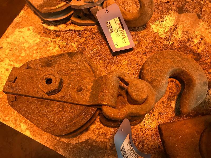Snatch Block