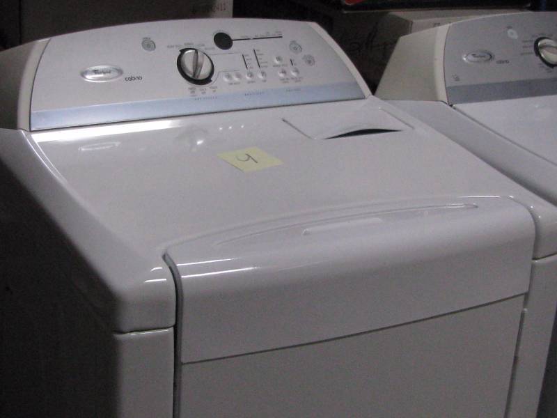 lot 9 image: Whirilpool Cabrio Electric Dryer