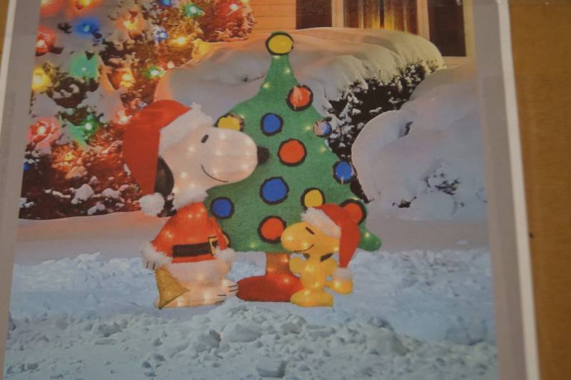 Snoopy Christmas Yard Decoration Set
