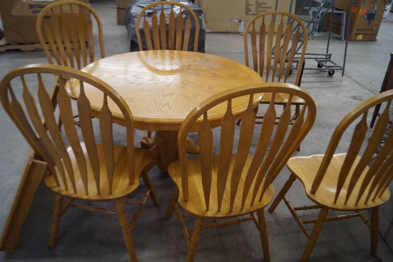 Oak Liquidators Dining Tables