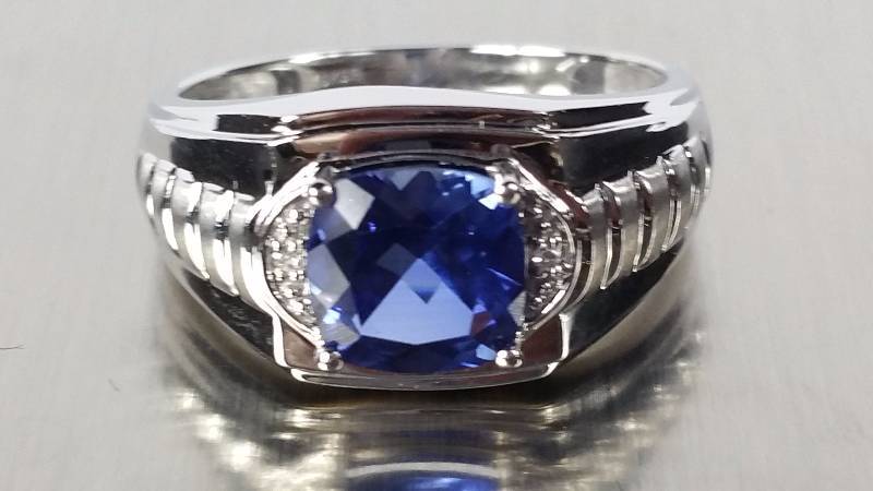 lot 6 image: Sapphire and Diamond Ring in 10k White Gold
