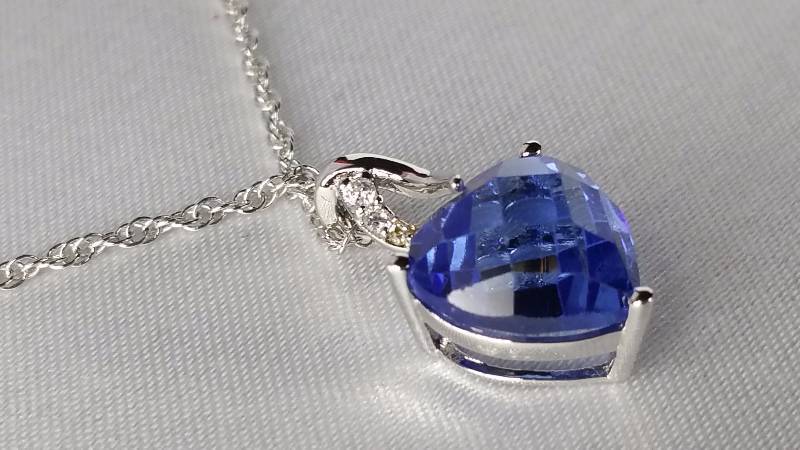 lot 165 image: Tanzanite Necklace