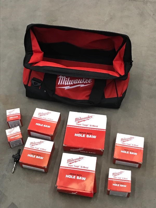 lot 68 image: Milwaukee Tool Bag Full Of Assorted...