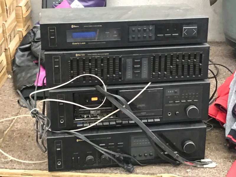 lot 96 image: Sherwood Stereo Electronics Stereo...