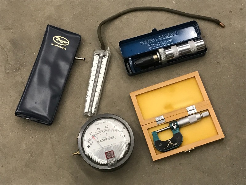 lot 115 image: Lot Of Assorted 0-1 Micrometer, M...