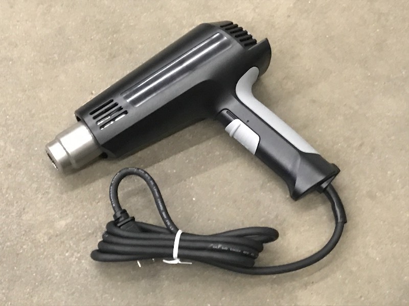 lot 123 image: New 1400Watt Electric Heat Gun ...