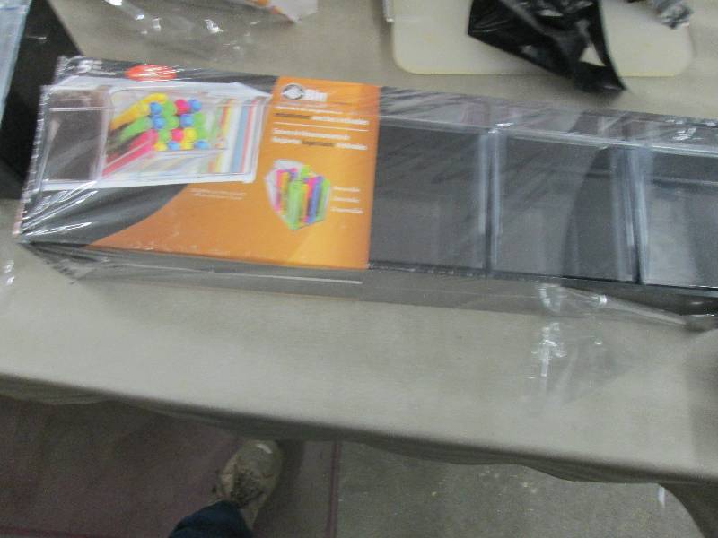 lot 3 image: Deflecto Tilt Bins, Interlocking 5-...