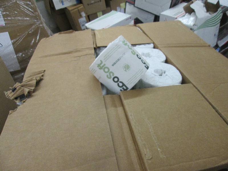 lot 15 image: Case of 96 rolls Ecosoft Universal ...