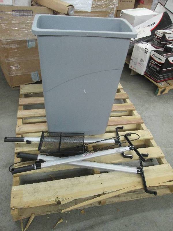 lot 23 image: Large Waste Bin, Mesh Organizer, Ha...