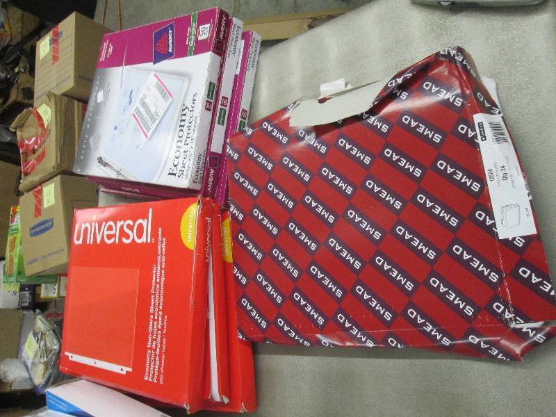 lot 36 image: 6 Pkg Sheet Protectors, Poly File F...
