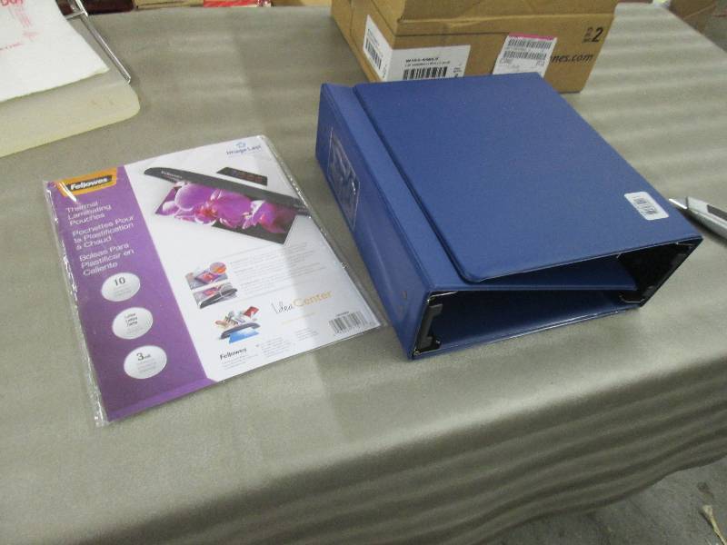 lot 53 image: 2 Each Wilson Jones Specialty 3 Inc...