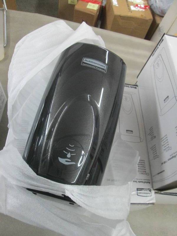 lot 54 image: Lot of 8 Rubbermaid Autofoam Dispen...