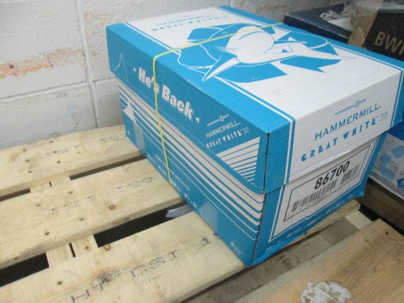lot 95 image: Case of Hammermill Great White 30- ...