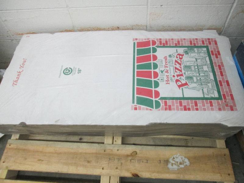 lot 96 image: Case of 50 - 18 inch  Pizza Boxes...
