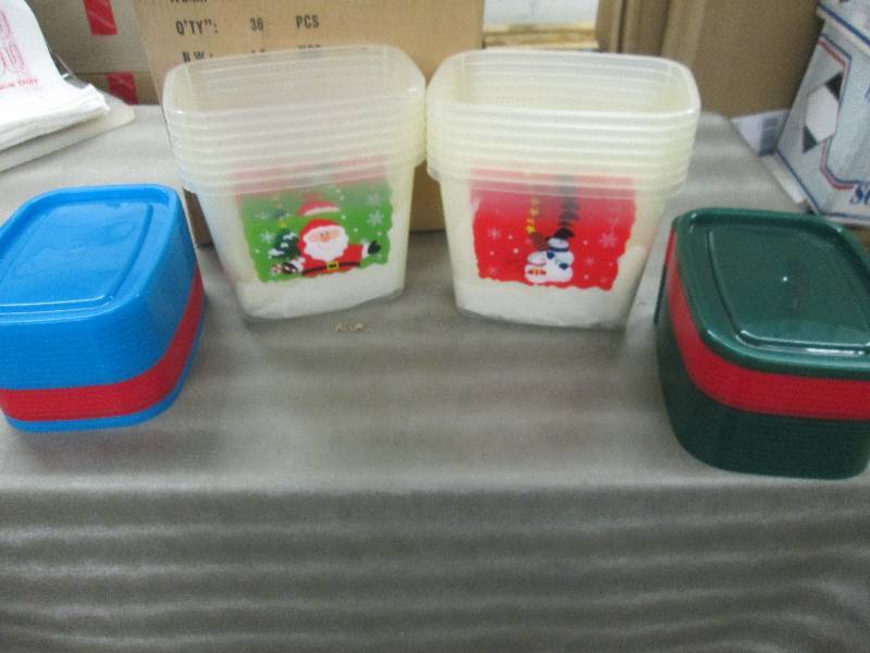 lot 183 image: Case of 36 Holiday Themed Rectangul...