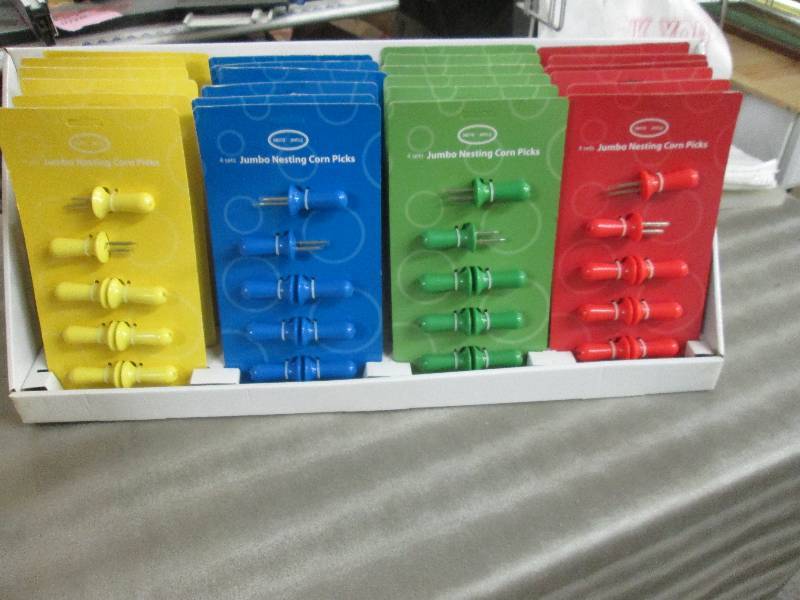 lot 223 image: Case of 24 Packs of 4 Sets Nesting ...