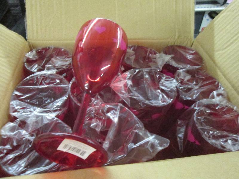 lot 268 image: Case of 24 Plastic Valentine Wine G...