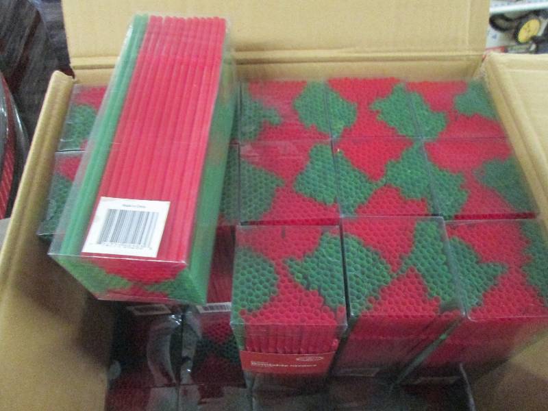 lot 274 image: Large Lot of 8 inch RedGreen Drink...