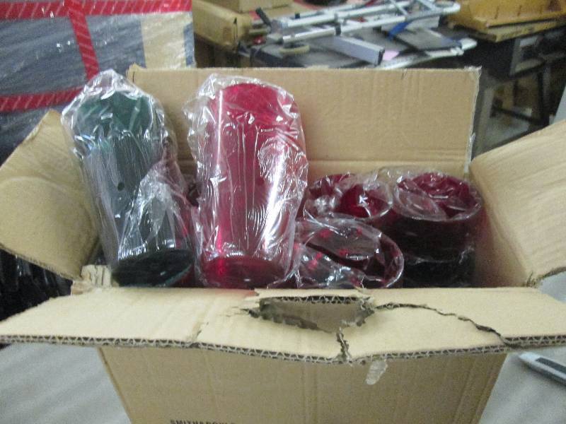 lot 285 image: Lot of 48 Assorted 22 oz Transluce...
