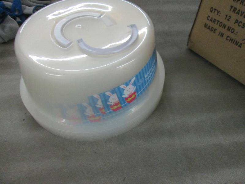 lot 302 image: Lot of 9 Easter Round Travel Trays...
